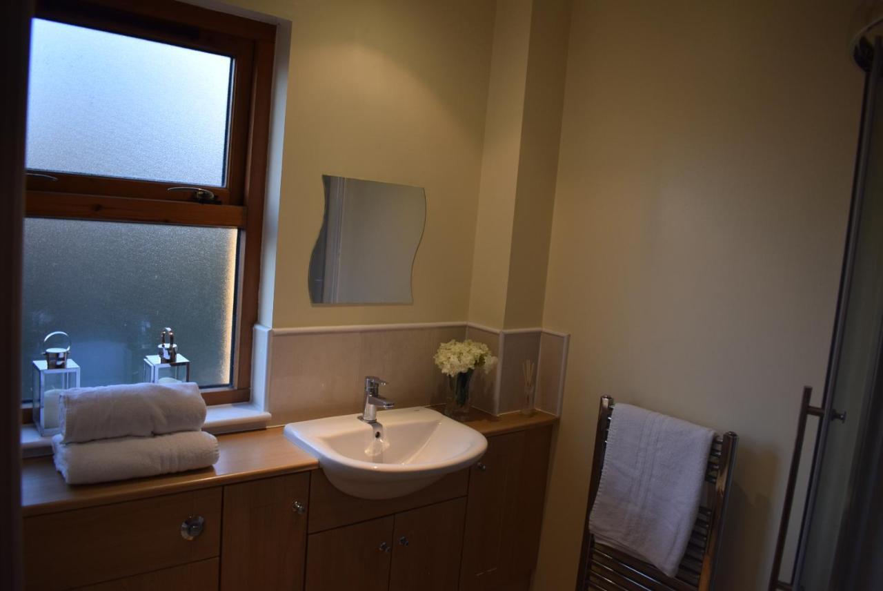 Kelpies Serviced Apartments Kavanagh- 5 Bedrooms バスゲイト エクステリア 写真
